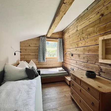 Brunnhaeusl Alpehytte *