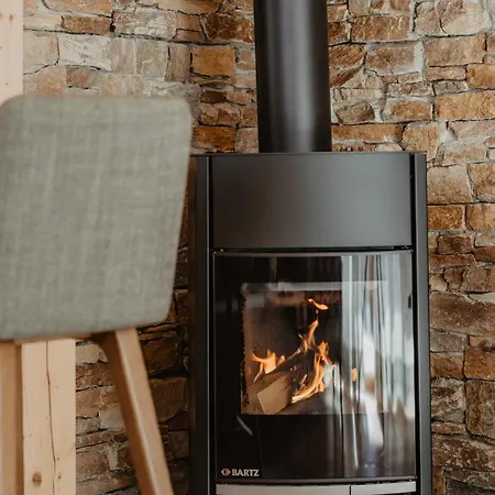 Brunnhaeusl شاليه *